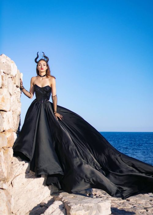 Аренда платьев | ENJOY DRESSES - Универсальные размеры и богатый выбор аксессуаров